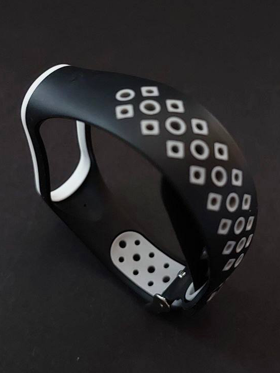 Силіконовий ремінець Nike style для фітнес-браслету Xiaomi Mi Band 5/6/7 з металевою застібкою Чорний з сірим – фото, відгуки, характеристики в інтернет-магазині MoreKitov від продавця: MRK МРК| Купити в Україні: Києві, Харкові, Львові 2 Силіконовий ремінець Nike style для фітнес-браслету Xiaomi Mi Band 5/6/7 з металевою застібкою Чорний з сірим – фото, відгуки, характеристики в інтернет-магазині MoreKitov від продавця: MRK МРК| Купити в Україні: Києві, Харкові, Львові 2