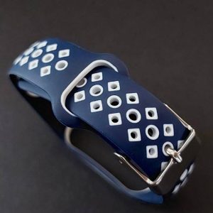 Силіконовий ремінець Nike style для фітнес-браслету Xiaomi Mi Band 5/6/7 з металевою застібкою Темно-синій з білим – фото, відгуки, характеристики в інтернет-магазині MoreKitov від продавця: MRK МРК| Купити в Україні: Києві, Харкові, Львові Силіконовий ремінець Nike style для фітнес-браслету Xiaomi Mi Band 5/6/7 з металевою застібкою Темно-синій з білим – фото, відгуки, характеристики в інтернет-магазині MoreKitov від продавця: MRK МРК| Купити в Україні: Києві, Харкові, Львові