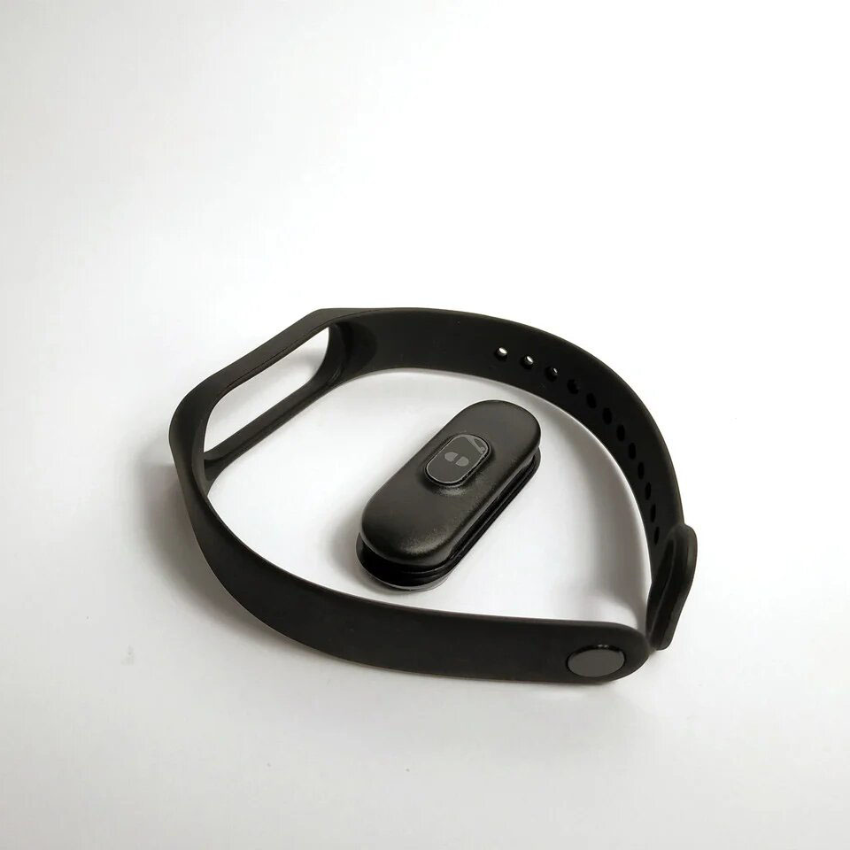 Фітнес браслет M4 копія Xiaomi Mi Smart Band 4 5 Фітнес браслет M4 копія Xiaomi Mi Smart Band 4 5