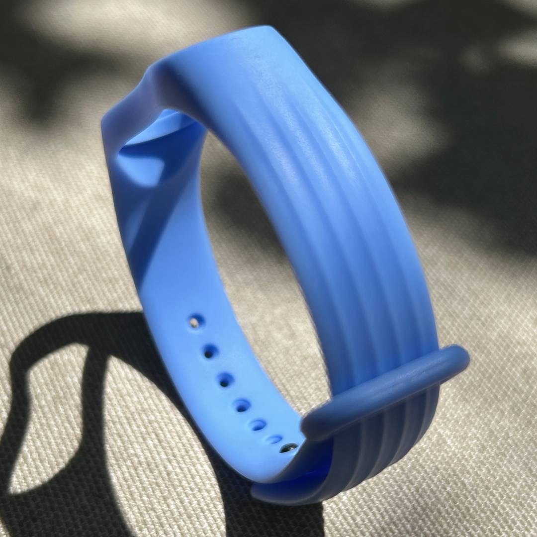 Ремінець силіконовий MRK 3D світло-синій для фітнес браслета Xiaomi Mi Band 3/4 з металевою кнопкою 3D світло-синій – фото, відгуки, характеристики в інтернет-магазині MoreKitov від продавця: MRK МРК| Купити в Україні: Києві, Харкові, Львові 2 Ремінець силіконовий MRK 3D світло-синій для фітнес браслета Xiaomi Mi Band 3/4 з металевою кнопкою 3D світло-синій – фото, відгуки, характеристики в інтернет-магазині MoreKitov від продавця: MRK МРК| Купити в Україні: Києві, Харкові, Львові 2