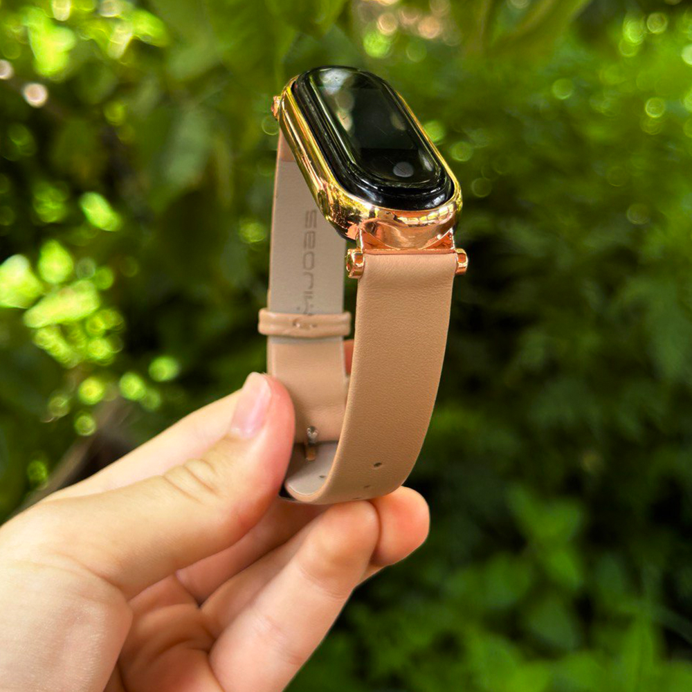 Шкіряний ремінець з металевим корпусом Mi Jobs Elegance GT для фітнес браслета Xiaomi Mi Band 7 бежевий + золото – фото, відгуки, характеристики в інтернет-магазині MoreKitov від продавця: MRK МРК| Купити в Україні: Києві, Харкові, Львові 2 Шкіряний ремінець з металевим корпусом Mi Jobs Elegance GT для фітнес браслета Xiaomi Mi Band 7 бежевий + золото – фото, відгуки, характеристики в інтернет-магазині MoreKitov від продавця: MRK МРК| Купити в Україні: Києві, Харкові, Львові 2