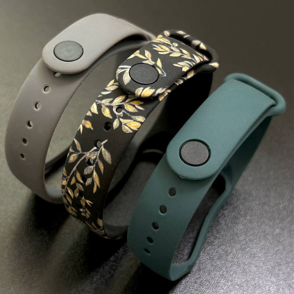 Комплект силіконових ремінців MRK Summer Set для фітнес браслета Xiaomi Mi Band 5/6/7 три ремінці + металева кнопка – фото, відгуки, характеристики в інтернет-магазині MoreKitov від продавця: MRK МРК| Купити в Україні: Києві, Харкові, Львові
