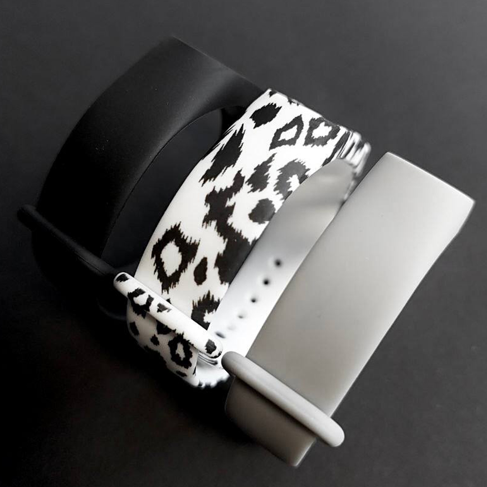 Комплект силіконових ремінців MRK White Leo Set для фітнес браслета Xiaomi Mi Band 5/6/7 три ремінці + металева кнопка – фото, відгуки, характеристики в інтернет-магазині MoreKitov від продавця: MRK МРК| Купити в Україні: Києві, Харкові, Львові 2 Комплект силіконових ремінців MRK White Leo Set для фітнес браслета Xiaomi Mi Band 5/6/7 три ремінці + металева кнопка – фото, відгуки, характеристики в інтернет-магазині MoreKitov від продавця: MRK МРК| Купити в Україні: Києві, Харкові, Львові 2