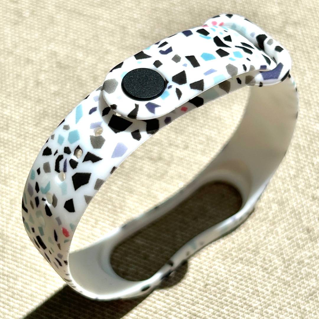 Ремінець силіконовий MRK з дизайнерським принтом Marble для фітнесу браслета Xiaomi Mi Band 3/4 з металевою кнопкою Білий Marble – фото, відгуки, характеристики в інтернет-магазині MoreKitov від продавця: MRK МРК| Купити в Україні: Києві, Харкові, Львові 2 Ремінець силіконовий MRK з дизайнерським принтом Marble для фітнесу браслета Xiaomi Mi Band 3/4 з металевою кнопкою Білий Marble – фото, відгуки, характеристики в інтернет-магазині MoreKitov від продавця: MRK МРК| Купити в Україні: Києві, Харкові, Львові 2