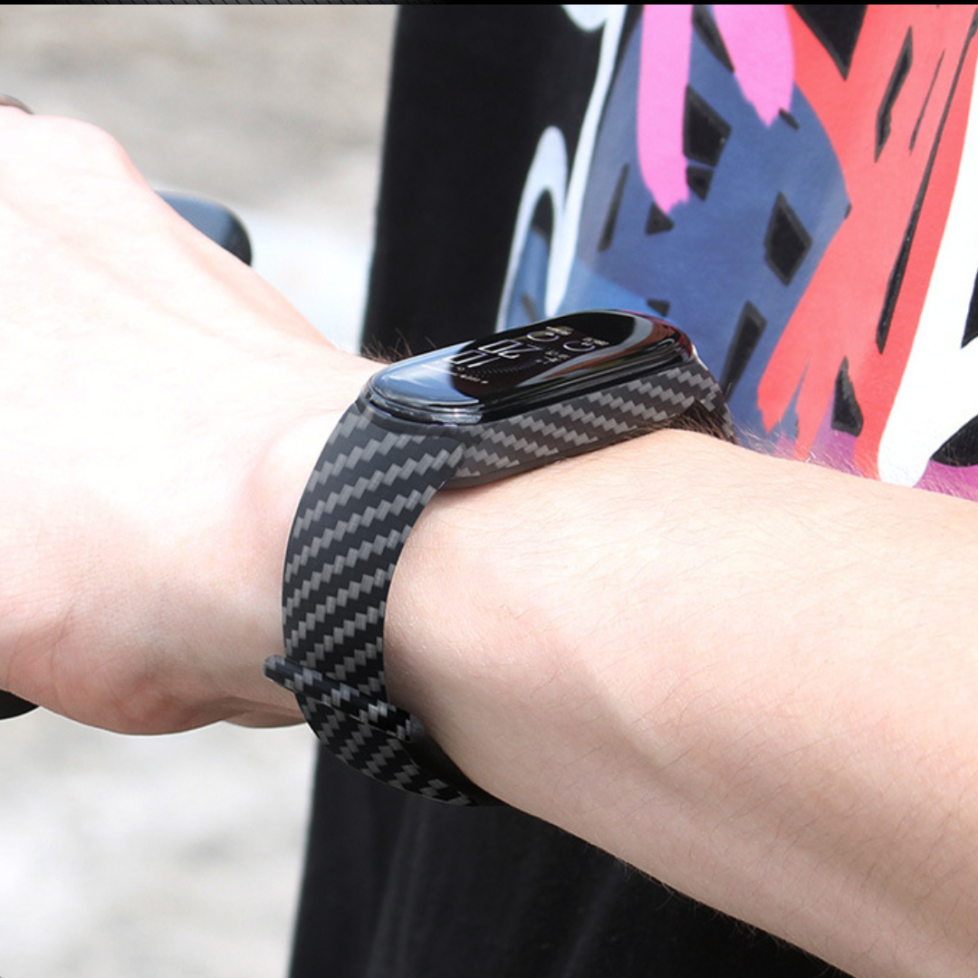 Силіконовий ремінець для фітнес браслета Xiaomi Mi Band 5/6/7 Silver Carbon з металевою кнопкою – фото, відгуки, характеристики в інтернет-магазині MoreKitov від продавця: MRK МРК| Купити в Україні: Києві, Харкові, Львові 3 Силіконовий ремінець для фітнес браслета Xiaomi Mi Band 5/6/7 Silver Carbon з металевою кнопкою – фото, відгуки, характеристики в інтернет-магазині MoreKitov від продавця: MRK МРК| Купити в Україні: Києві, Харкові, Львові 3