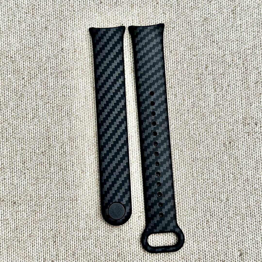 Силіконовий ремінець з малюнком Carbon Print MRK для фітнес браслета Xiaomi Mi Band 8 Silver Carbon Print
