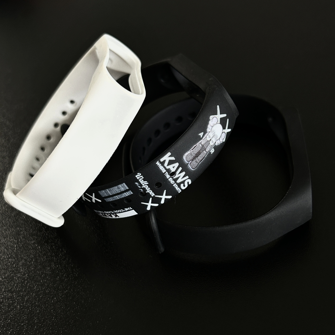 Комплект силіконових ремінців MRK для фітнес браслета Xiaomi Mi Band 5/6/7 KWS B&W – фото, відгуки, характеристики в інтернет-магазині MoreKitov від продавця: MRK МРК| Купити в Україні: Києві, Харкові, Львові 3 Комплект силіконових ремінців MRK для фітнес браслета Xiaomi Mi Band 5/6/7 KWS B&W – фото, відгуки, характеристики в інтернет-магазині MoreKitov від продавця: MRK МРК| Купити в Україні: Києві, Харкові, Львові 3