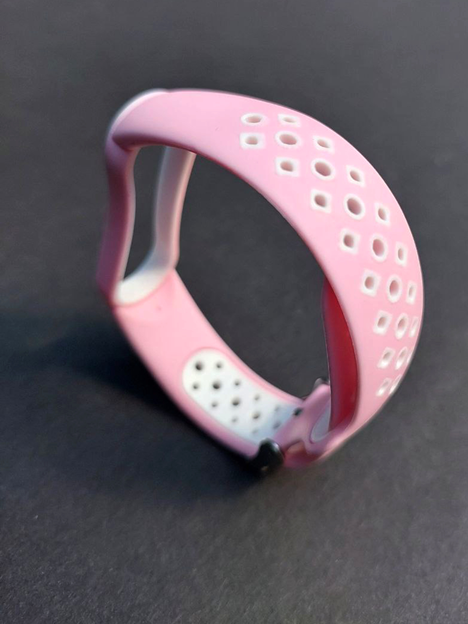 Силіконовий ремінець Nike style для фітнес-браслету Xiaomi Mi Band 5/6/7 з металевою застібкою Світло-розрив з білим – фото, відгуки, характеристики в інтернет-магазині MoreKitov від продавця: MRK МРК| Купити в Україні: Києві, Харкові, Львові 4 Силіконовий ремінець Nike style для фітнес-браслету Xiaomi Mi Band 5/6/7 з металевою застібкою Світло-розрив з білим – фото, відгуки, характеристики в інтернет-магазині MoreKitov від продавця: MRK МРК| Купити в Україні: Києві, Харкові, Львові 4