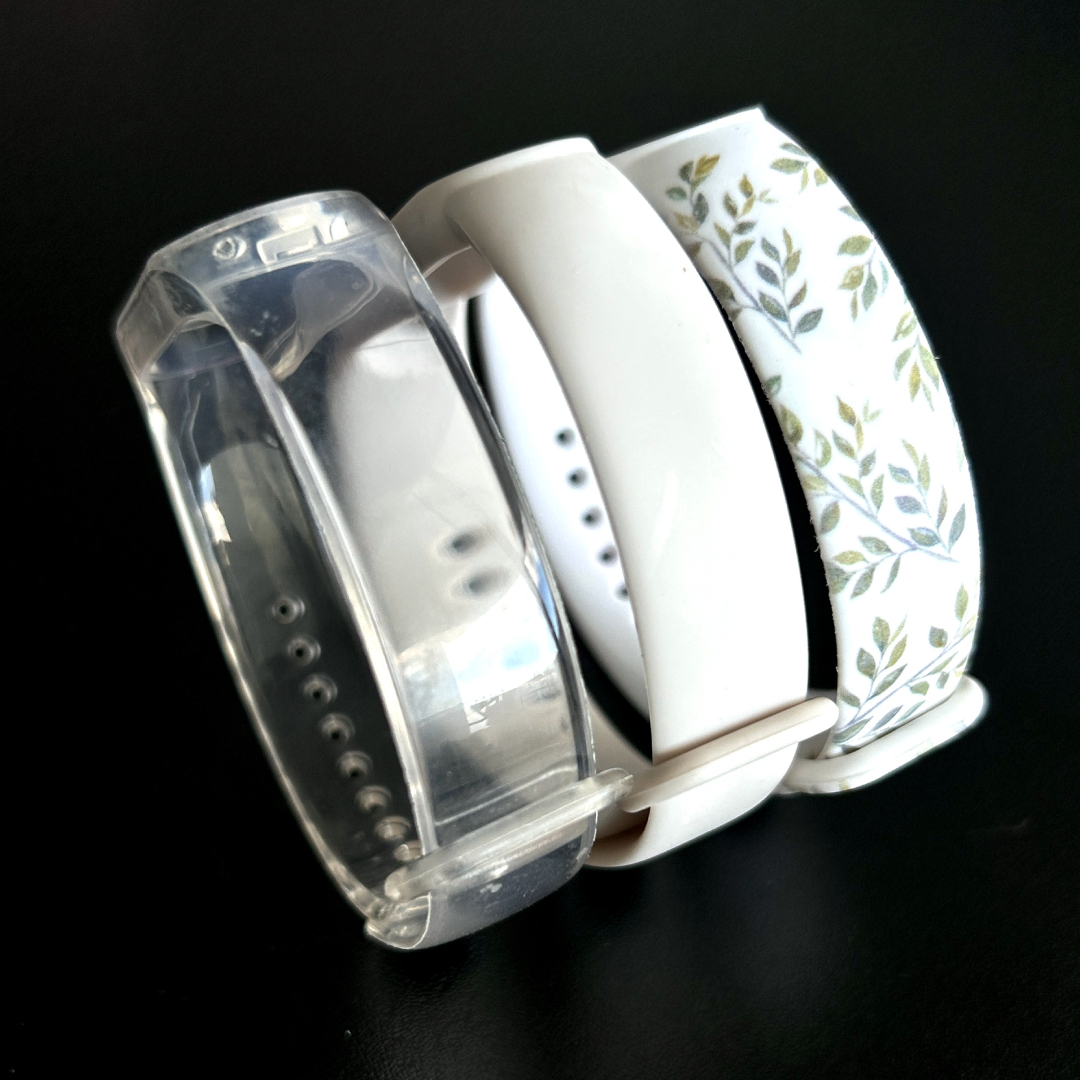 Комплект силіконових ремінців MRK для фітнес браслета Xiaomi Mi Band 5/6/7 Delicate White – фото, відгуки, характеристики в інтернет-магазині MoreKitov від продавця: MRK МРК| Купити в Україні: Києві, Харкові, Львові Комплект силіконових ремінців MRK для фітнес браслета Xiaomi Mi Band 5/6/7 Delicate White – фото, відгуки, характеристики в інтернет-магазині MoreKitov від продавця: MRK МРК| Купити в Україні: Києві, Харкові, Львові