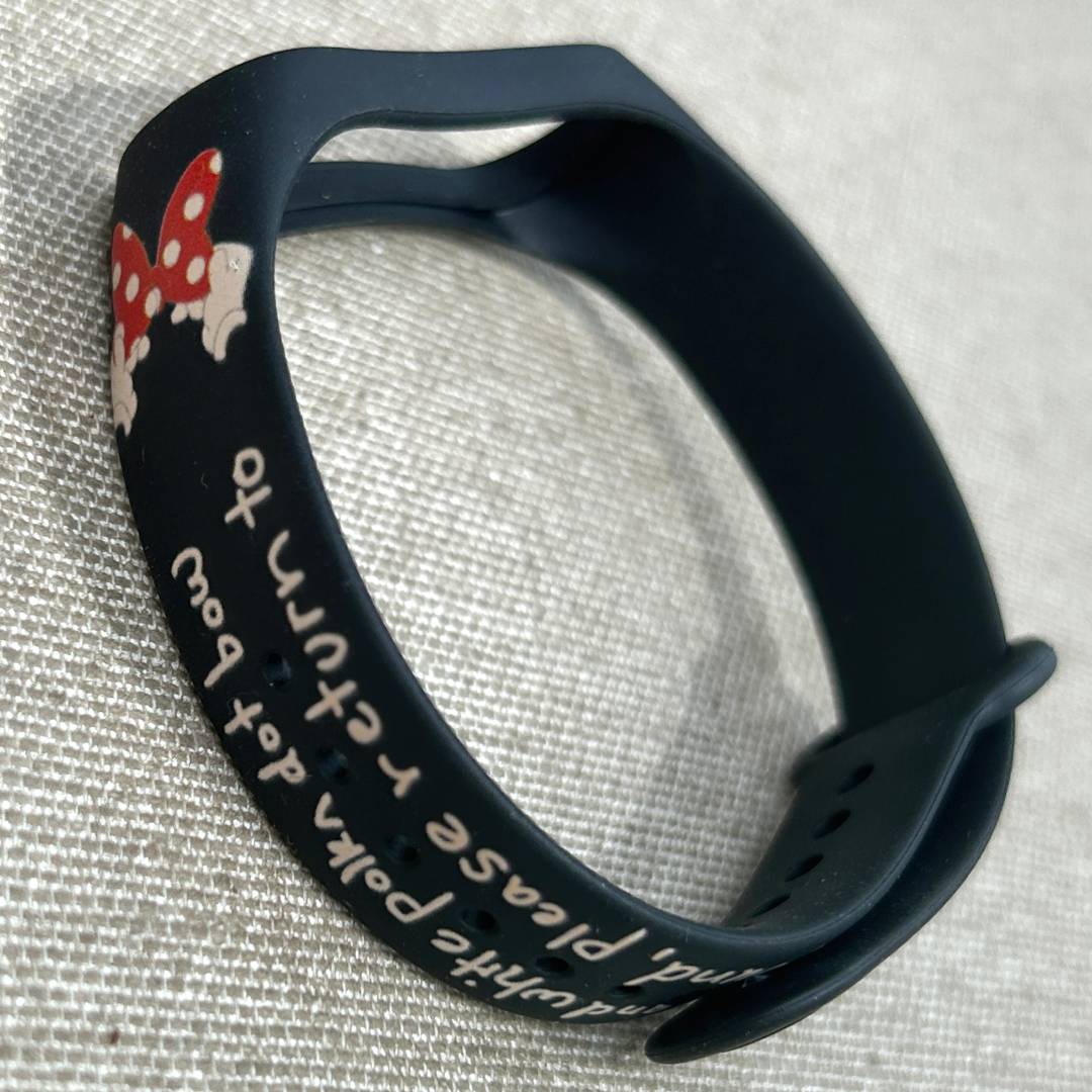 Ремешок силиконовый MRK с дизайнерским принтом Minnie Bow для фитнес браслета Xiaomi Mi Band 5/6 с металлической кнопкой Черный Minnie Bow – фото, отзывы, характеристики в интернет-магазине MoreKitov МореКитов от продавца: MRK МРК| Купить в Украине: Киеве, Харькове, Львове 2 Ремешок силиконовый MRK с дизайнерским принтом Minnie Bow для фитнес браслета Xiaomi Mi Band 5/6 с металлической кнопкой Черный Minnie Bow – фото, отзывы, характеристики в интернет-магазине MoreKitov МореКитов от продавца: MRK МРК| Купить в Украине: Киеве, Харькове, Львове 2
