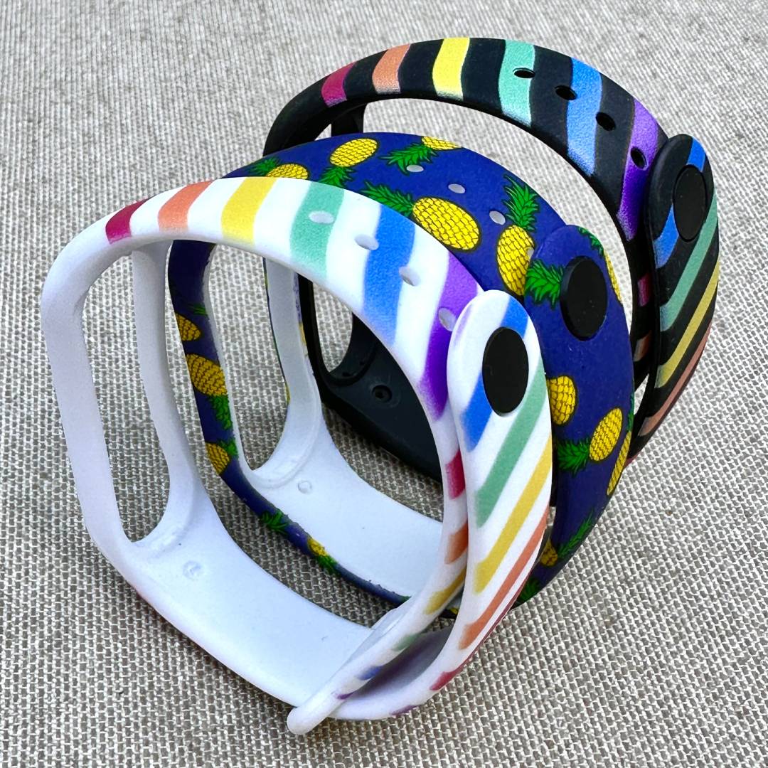Комплект силиконовых ремешков Happy Set 07 для фитнес браслета Xiaomi Mi Band 5/6/7 с металлической кнопкой (три ремешка) – фото, отзывы, характеристики в интернет-магазине MoreKitov МореКитов от продавца: MRK МРК| Купить в Украине: Киеве, Харькове, Львове 2 Комплект силиконовых ремешков Happy Set 07 для фитнес браслета Xiaomi Mi Band 5/6/7 с металлической кнопкой (три ремешка) – фото, отзывы, характеристики в интернет-магазине MoreKitov МореКитов от продавца: MRK МРК| Купить в Украине: Киеве, Харькове, Львове 2