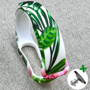 Ремешок силиконовый MRK с дизайнерским принтом Tropic White для фитнес браслета Xiaomi Mi Band 5/6/7 с металлической кнопкой – фото, отзывы, характеристики в интернет-магазине MoreKitov МореКитов от продавца: MRK МРК| Купить в Украине: Киеве, Харькове, Львове