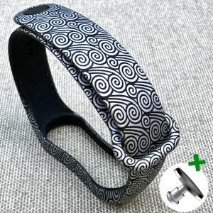 Ремешок силиконовый MRK с дизайнерским принтом Silver Waves для фитнес браслета Xiaomi Mi Band 5/6/7 с металлической кнопкой – фото, отзывы, характеристики в интернет-магазине MoreKitov МореКитов от продавца: MRK МРК| Купить в Украине: Киеве, Харькове, Львове