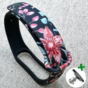 Ремешок силиконовый MRK с дизайнерским принтом Red Flowers для фитнес браслета Xiaomi Mi Band 5/6/7 с металлической кнопкой – фото, отзывы, характеристики в интернет-магазине MoreKitov МореКитов от продавца: MRK МРК| Купить в Украине: Киеве, Харькове, Львове
