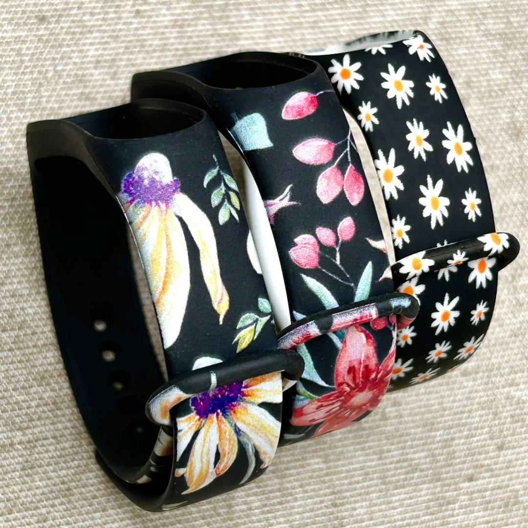 Комплект силиконовых ремешков Summer Flowers Set для фитнес браслета Xiaomi Mi Band 5/6/7 с металлической кнопкой (три ремешка) – фото, отзывы, характеристики в интернет-магазине MoreKitov МореКитов от продавца: MRK МРК| Купить в Украине: Киеве, Харькове, Львове 3 Комплект силиконовых ремешков Summer Flowers Set для фитнес браслета Xiaomi Mi Band 5/6/7 с металлической кнопкой (три ремешка) – фото, отзывы, характеристики в интернет-магазине MoreKitov МореКитов от продавца: MRK МРК| Купить в Украине: Киеве, Харькове, Львове 3