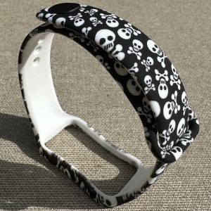Силиконовый ремешок MRK для Mi Smart Band 8 Active/ Redmi Smart Band 2 с дизайнерским принтом Sculls – фото, отзывы, характеристики в интернет-магазине MoreKitov МореКитов от продавца: MRK МРК| Купить в Украине: Киеве, Харькове, Львове