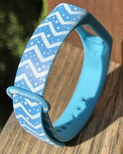 Ремешок силиконовый MRK Зимние узоры для Mi Band 5/6/7 с металлической кнопкой