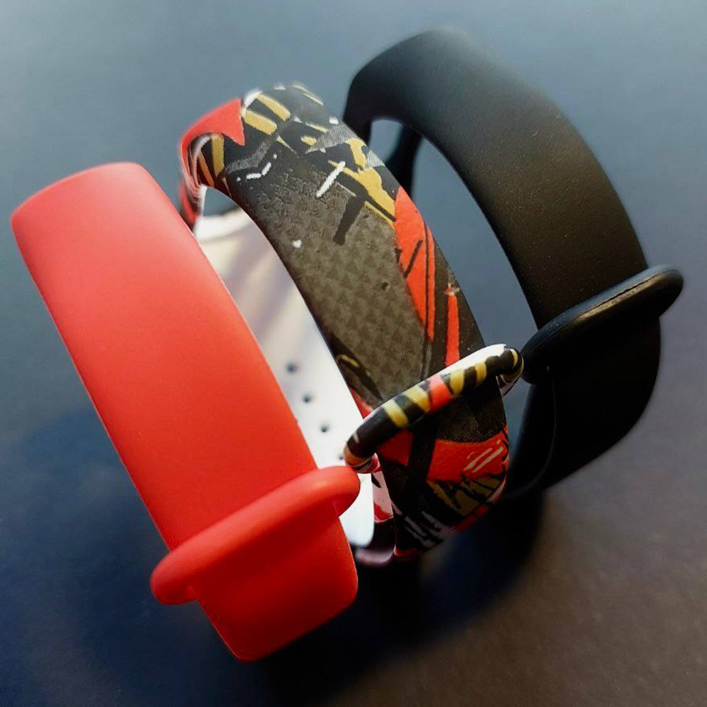 Комплект силиконовых ремешков MRK Red and Black для фитнес браслета Xiaomi Mi Band 5/6/7 (три ремешка + металлическая кнопка) – фото, отзывы, характеристики в интернет-магазине MoreKitov МореКитов от продавца: MRK МРК| Купить в Украине: Киеве, Харькове, Львове 2 Комплект силиконовых ремешков MRK Red and Black для фитнес браслета Xiaomi Mi Band 5/6/7 (три ремешка + металлическая кнопка) – фото, отзывы, характеристики в интернет-магазине MoreKitov МореКитов от продавца: MRK МРК| Купить в Украине: Киеве, Харькове, Львове 2