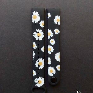 Силиконовый ремешок Original Design MiJobs для фитнеса браслета Xiaomi Mi Band 8/9 Black Camomiles с металлическим креплением + металлическая кнопка