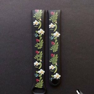 Силиконовый ремешок Original Design MiJobs для фитнеса браслета Xiaomi Mi Band 8/9 Beau Flowers Berry с металлическим креплением + металлическая кнопка