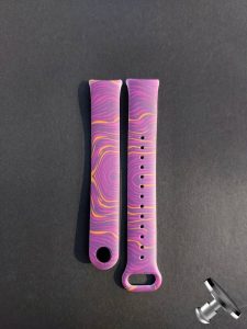 Силиконовый ремешок Original Design MiJobs для фитнеса браслета Xiaomi Mi Band 8/9 Marsala Pattern с металлическим креплением + металлическая кнопка