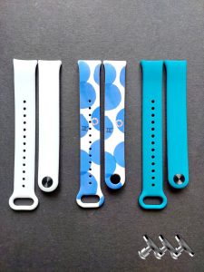 Комплект силиконовых ремешков MRK для фитнеса браслета Xiaomi Mi Band 8/9 Blue Lagoon с металлическим креплением (три ремешка) + три металлические кнопки