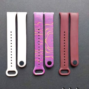 Комплект силиконовых ремешков MRK для фитнеса браслета Xiaomi Mi Band 8/9 Purple Waves с металлическим креплением (три ремешка) + три металлические кнопки