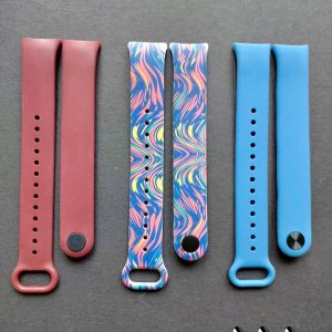 Комплект силиконовых ремешков MRK для фитнеса браслета Xiaomi Mi Band 8/9 Multicolor Waves с металлическим креплением (три ремешка) + три металлические кнопки