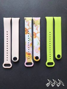 Комплект силиконовых ремешков MRK для фитнеса браслета Xiaomi Mi Band 8/9 Beau Fresh Flower Set с металлическим креплением (три ремешка) + три металлические кнопки