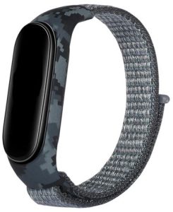 Ремешок нейлоновый MRK для фитнес браслета Xiaomi Mi Band 7/6/5/4/3 cерый камуфляж Пиксель
