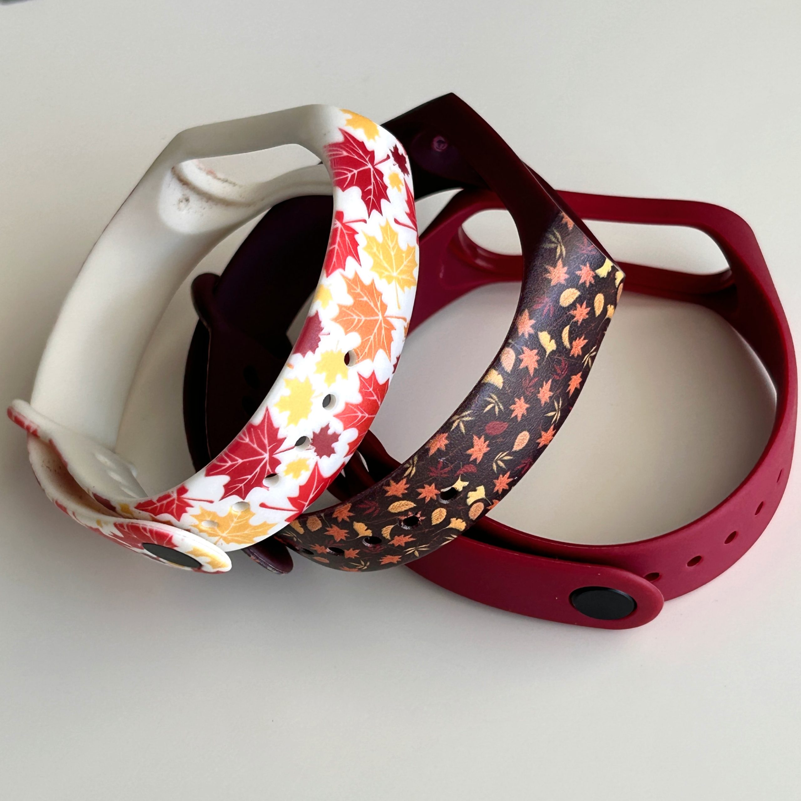 Комплект силиконовых ремешков MRK для фитнеса браслета Xiaomi Mi Band 3/4 Золота Осінь (три ремешка) + три металлические кнопки – фото, отзывы, характеристики в интернет-магазине MoreKitov МореКитов от продавца: MRK МРК| Купить в Украине: Киеве, Харькове, Львове 5 Комплект силиконовых ремешков MRK для фитнеса браслета Xiaomi Mi Band 3/4 Золота Осінь (три ремешка) + три металлические кнопки – фото, отзывы, характеристики в интернет-магазине MoreKitov МореКитов от продавца: MRK МРК| Купить в Украине: Киеве, Харькове, Львове 5