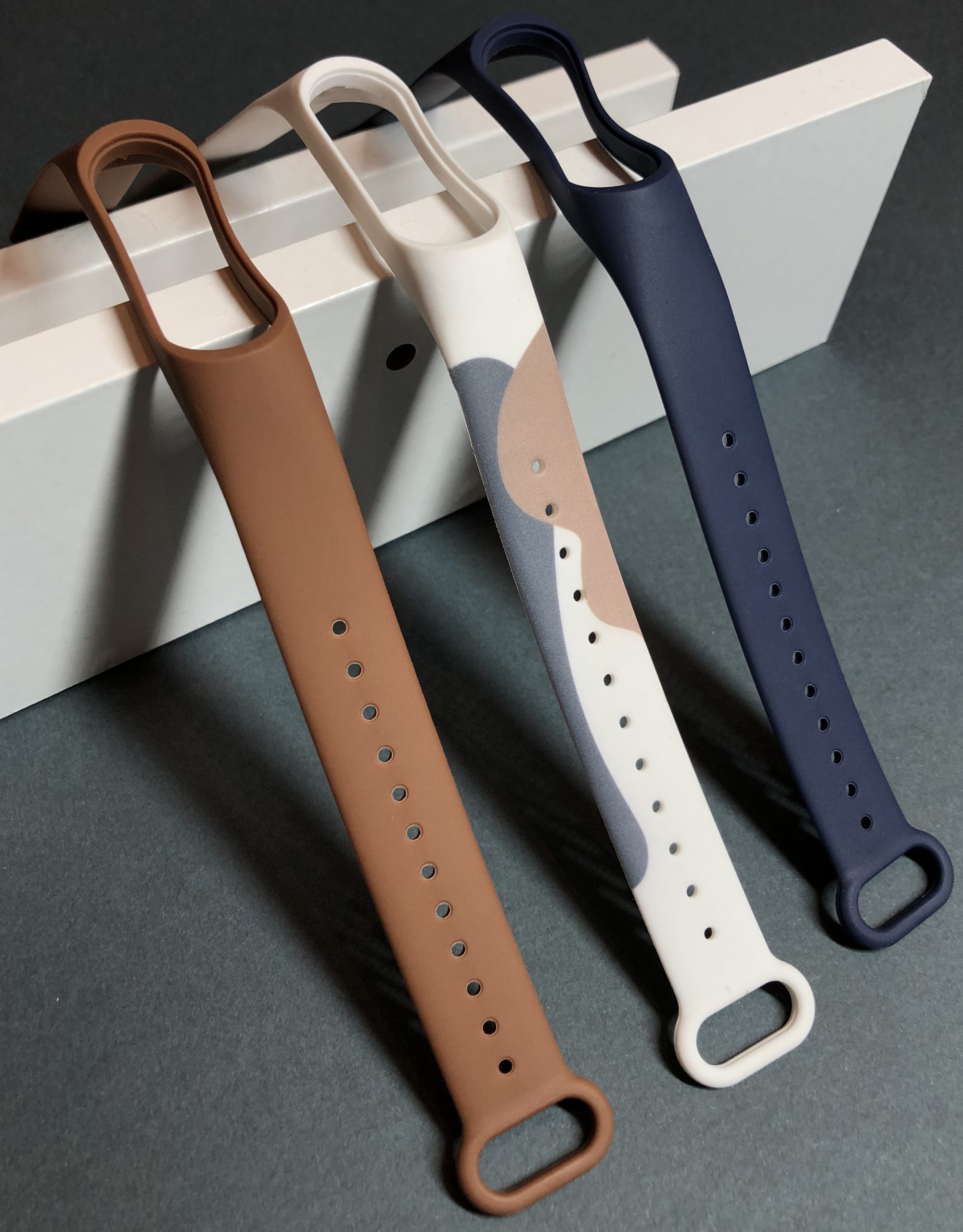 Комплект силиконовых ремешков Mokko для фитнеса браслета Xiaomi Mi Band 5/6/7 (три ремешка) + 3 металлические кнопки – фото, отзывы, характеристики в интернет-магазине MoreKitov МореКитов от продавца: MRK МРК| Купить в Украине: Киеве, Харькове, Львове 2 Комплект силиконовых ремешков Mokko для фитнеса браслета Xiaomi Mi Band 5/6/7 (три ремешка) + 3 металлические кнопки – фото, отзывы, характеристики в интернет-магазине MoreKitov МореКитов от продавца: MRK МРК| Купить в Украине: Киеве, Харькове, Львове 2