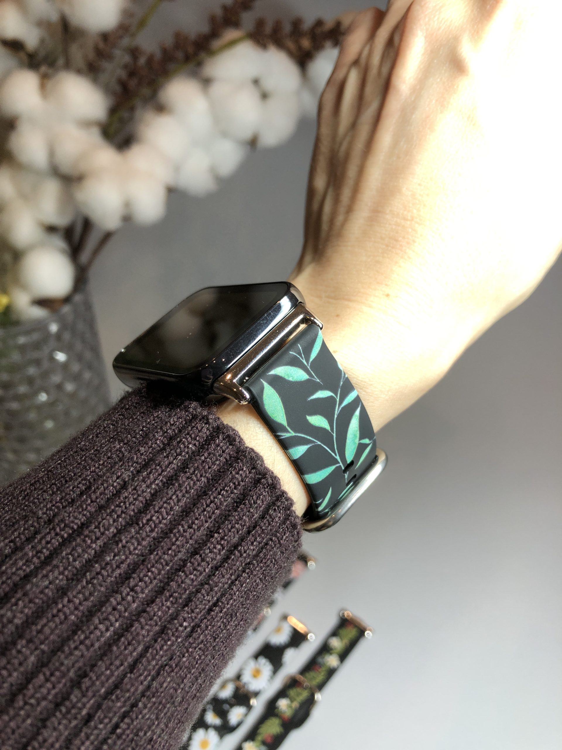 Ремешок силиконовый MRK Green Leaves для Mi Band 8 Pro/9Pro — Xiaomi Redmi Watch 4/5 с металлическим креплением и металической застежкой Black – фото, отзывы, характеристики в интернет-магазине MoreKitov МореКитов от продавца: MRK МРК| Купить в Украине: Киеве, Харькове, Львове 2 Ремешок силиконовый MRK Green Leaves для Mi Band 8 Pro/9Pro — Xiaomi Redmi Watch 4/5 с металлическим креплением и металической застежкой Black – фото, отзывы, характеристики в интернет-магазине MoreKitov МореКитов от продавца: MRK МРК| Купить в Украине: Киеве, Харькове, Львове 2